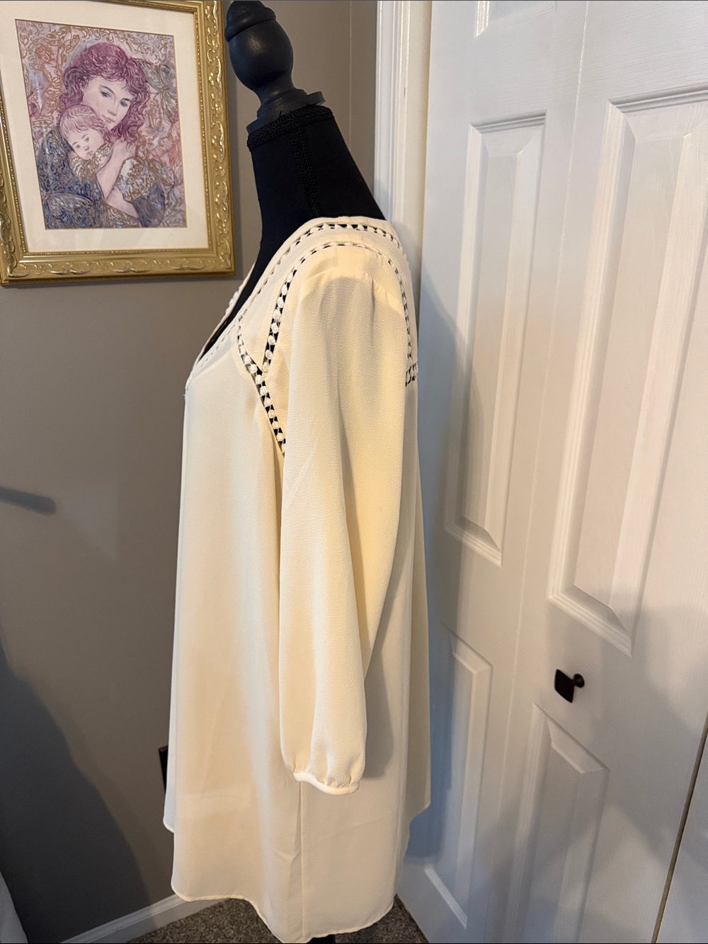 Ivory Dress - Picture 2 of 3